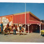 Chrome postcard.  The Lulu Bell, Scottsdale, Arizona.  Restaurant, Bar.  Horses, cars.