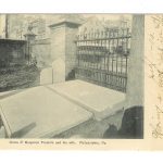 Old postcard.  Grave of Benjamin Franklin and his wife.  Philadelphia, Pennsylvania.  1906.  Undivided back.
