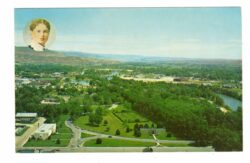 Chrome Postcard.  Julia Davis Park, Boise, Idaho. State Historical Museum, Boise Gallery of Art, bordering Boise River.    Aerial view.