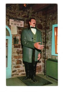 Chrome Postcard.  Cape Breton Giant.  Angus MacAskill.  St Ann's, Cape Breton, Nova Scotia, Canada.
