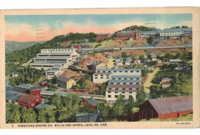 Linen postcard.  Homestake Mining Co, Mills and Shops, Lead, South Dakota. 1941.