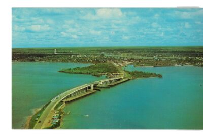 Chrome postcard.  The New Bridge to Englewood Beach, Florida.  Lemon Bay.
