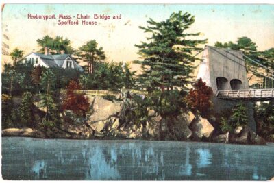 Old postcard.  Chain Bridge and Spofford House, Newburyport, Massachusetts. 1907.