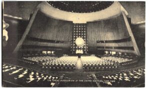 Postcard.  The Great Auditorium at the United Nations, New York.