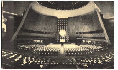 Postcard.  The Great Auditorium at the United Nations, New York.