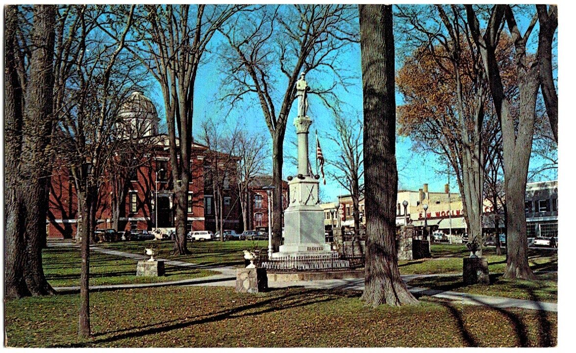 Chrome postcard. Woodstock City Square Park, Woodstock, Illinois.  1964.