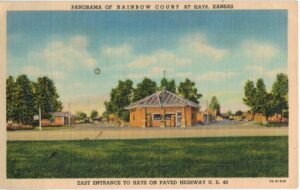 Linen postcard.  Panorama of Rainbow Court, Hays, Kansas.  East Entrance.