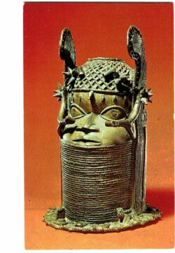 Chrome postcard.  A King of Benin, bronze casting.  Chicago Natural History Museum, Illinois.