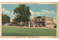 Linen postcard.  Safety Harbor Sanatorium, Safety Harbor, Florida.