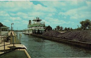 Chrome Postcard. Tow leaving Brandon Lock, Joliet, Illinois.