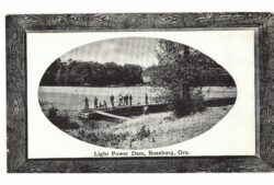 Old postcard.  Light Power Dam, Roseburg, Oregon.  Men.
