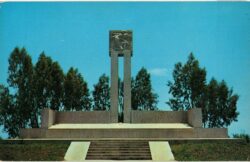 Chrome postcard.  Fannin Monument, Goliad, Texas.