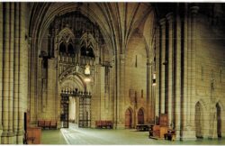 Chrome postcard.  University of Pittsburgh.  Cathedral of Learning.  The Commons Room.  Pennsylvania.